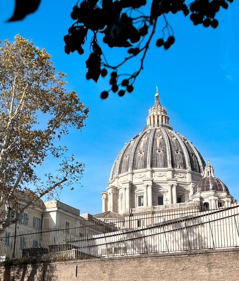 Living In Vatican City 로마 외부 사진